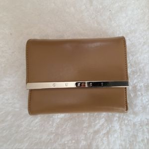 Guess tan wallet